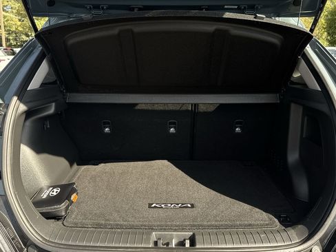 Used 2022 Hyundai Kona SEL w/ Cargo Package image 22