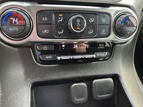 Used 2019 Chevrolet Tahoe LS image 16