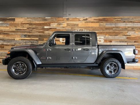 Used 2022 Jeep Gladiator Rubicon w/ LED Lighting Group image 20