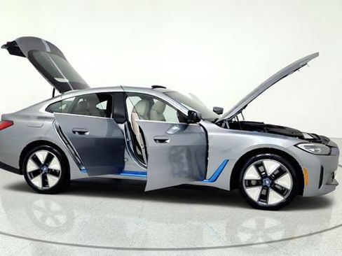 Used 2023 BMW i4 eDrive35 RWD image 20