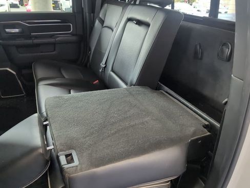 Used 2020 RAM 2500 Laramie w/ Night Edition AWD/4WD image 29