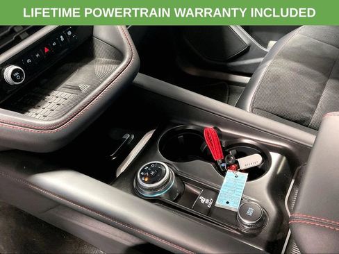 Used 2025 Ford Explorer ST AWD/4WD image 17