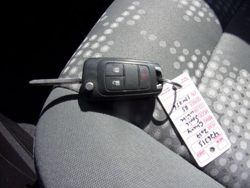 Used 2017 Chevrolet Sonic LT image 25