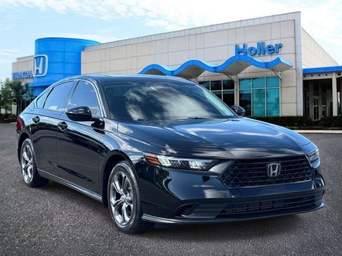 Used 2023 Honda Accord EX image 1