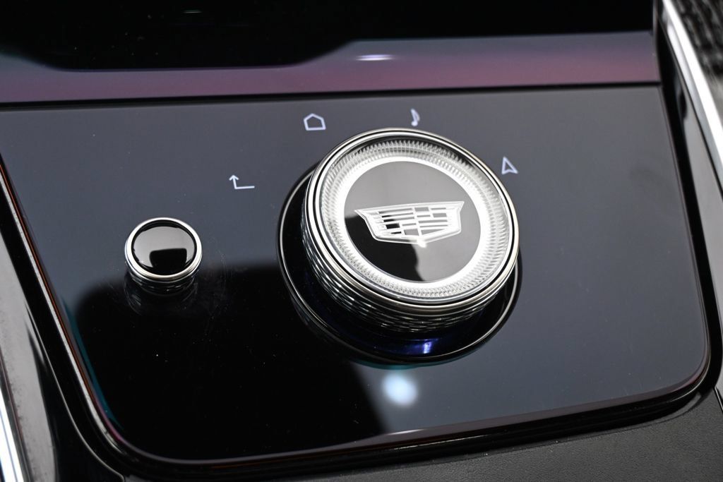 Certified 2025 Cadillac Escalade IQ Sport 1 AWD/4WD image 34