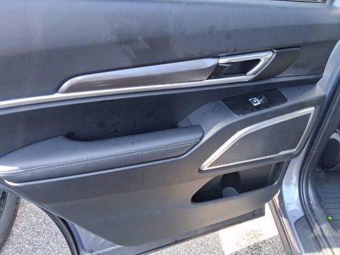 Certified 2024 Kia Telluride S FWD image 14