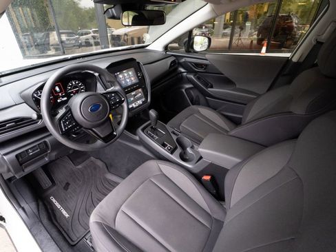 Used 2024 Subaru Crosstrek 2.0i AWD/4WD image 9