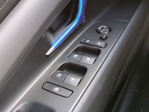 New 2026 Hyundai Elantra SE FWD image 21