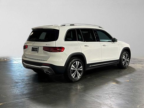 Certified 2026 Mercedes-Benz GLB 250 4MATIC image 3
