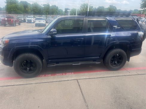 Used 2023 Toyota 4Runner TRD Sport w/ Technology Package AWD/4WD image 5