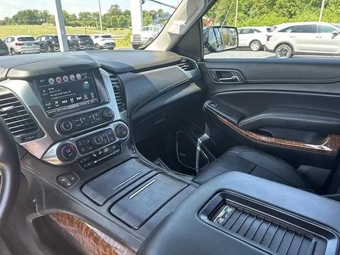Used 2016 Chevrolet Suburban LTZ AWD/4WD image 11