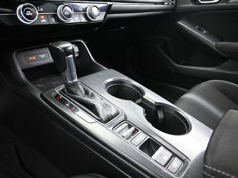 Used 2022 Honda Civic Sport image 16