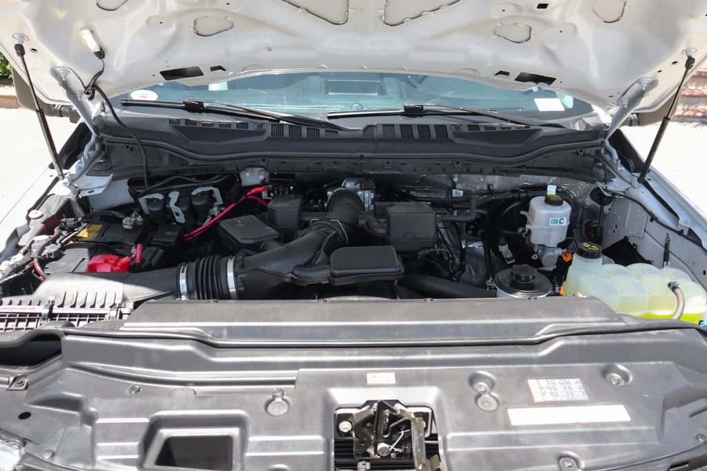 Used 2021 Ford F250 XL w/ Power Equipment Group RWD image 18