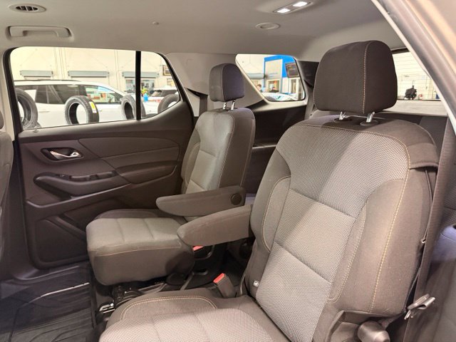 Used 2019 Chevrolet Traverse LT FWD image 17