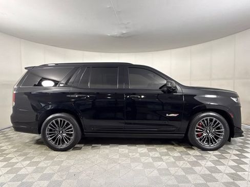 Certified 2023 Cadillac Escalade V AWD/4WD image 6
