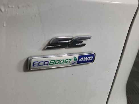Used 2014 Ford Escape SE AWD/4WD image 28