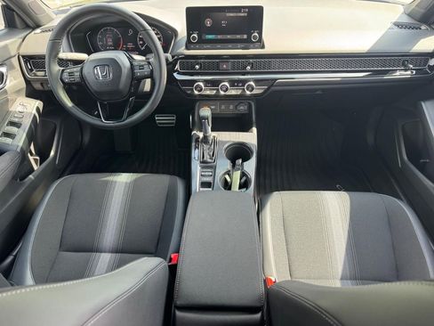 Used 2025 Honda Civic Sport image 14