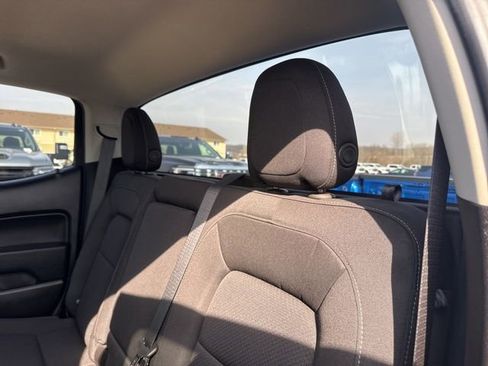 Used 2022 Chevrolet Colorado LT image 37