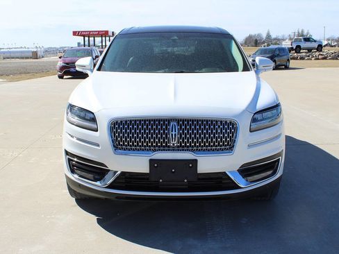 Used 2020 Lincoln Nautilus Reserve w/ Equipment Group 201A image 2