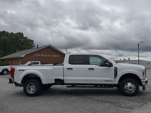 Certified 2024 Ford F350 XL w/ XL Driver Assist Package image 2