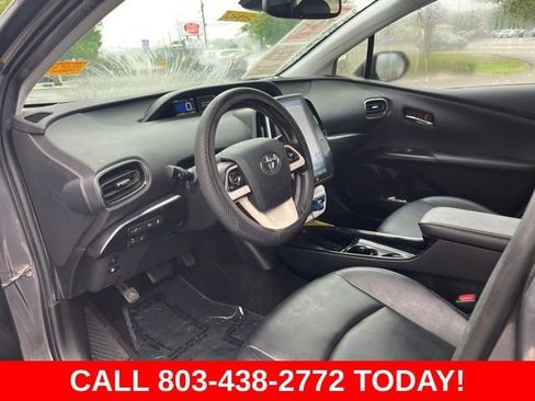 Used 2017 Toyota Prius Prime Advanced FWD image 6