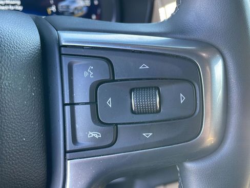 Used 2024 Chevrolet Tahoe Premier AWD/4WD image 17