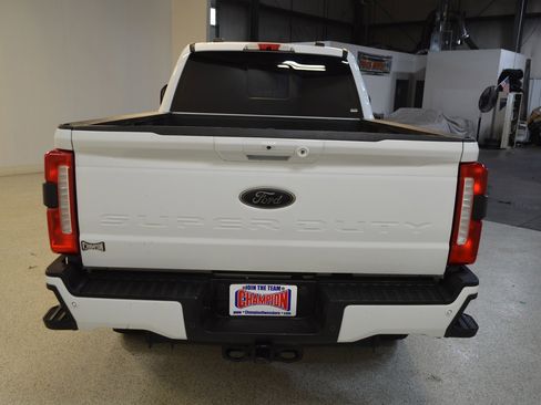 Used 2023 Ford F250 Lariat w/ Lariat Ultimate Package image 4