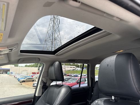 Used 2019 Lexus GX 460 Premium AWD/4WD image 28