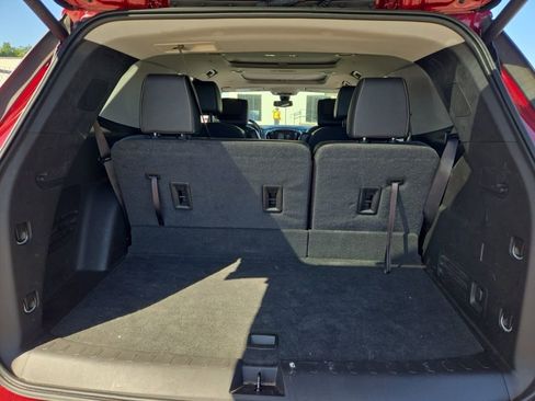 Used 2019 Chevrolet Traverse Premier w/ LPO, Floor Liner Package image 11