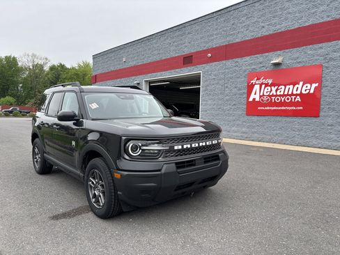 Used 2025 Ford Bronco Sport Big Bend AWD/4WD image 1