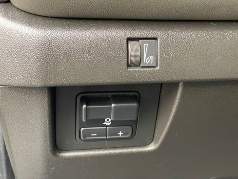 Used 2023 Chevrolet Colorado ZR2 w/ ZR2 Convenience Package III image 15