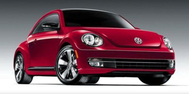 Used 2019 Volkswagen Beetle 2.0T FWD image 1