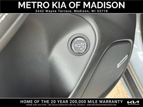 Used 2026 Buick Encore GX Avenir w/ Avenir Convenience Package AWD/4WD image 14