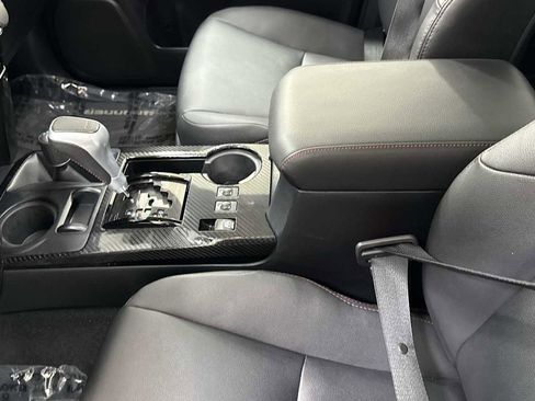 Certified 2022 Toyota 4Runner TRD Off-Road Premium image 23