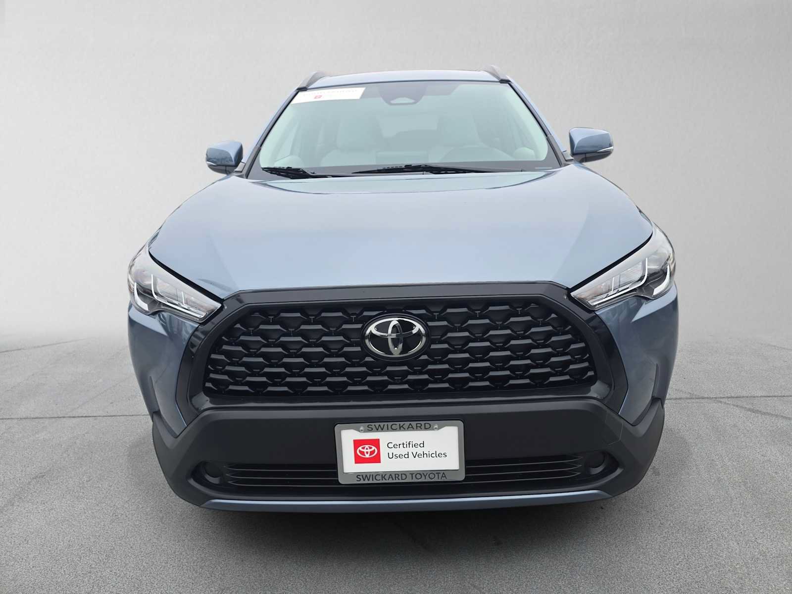 Certified 2024 Toyota Corolla Cross LE AWD/4WD image 8