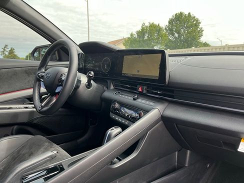 Used 2025 Hyundai Elantra N FWD image 26