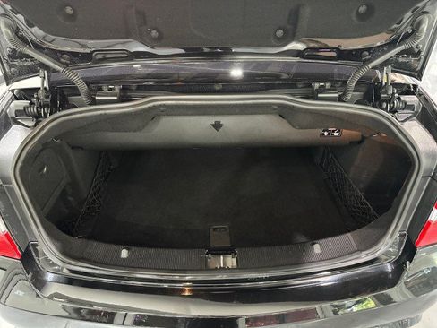 Used 2012 Mercedes-Benz E 550 Cabriolet image 39