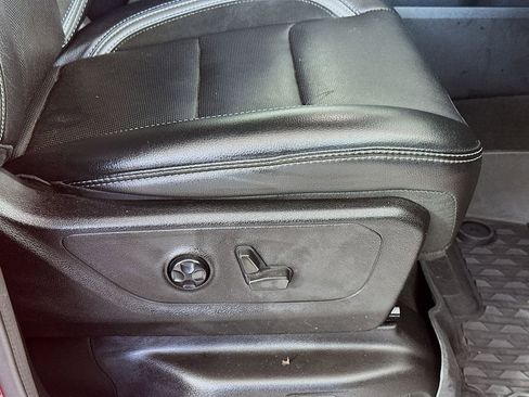 Used 2022 RAM 1500 Laramie image 23