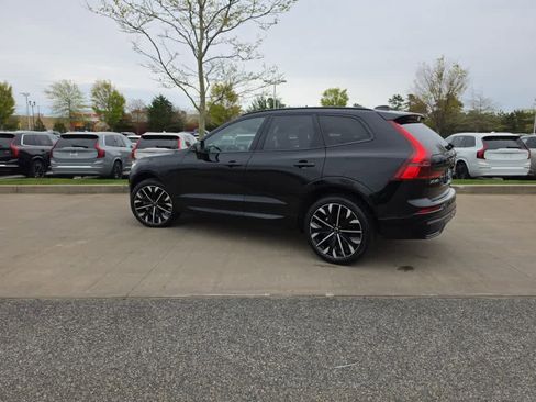 Used 2026 Volvo XC60 B5 Ultra w/ Protection Package Premier AWD/4WD image 4