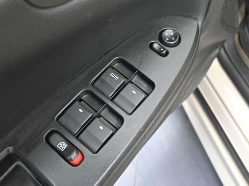 Used 2012 Chevrolet Impala LT image 18