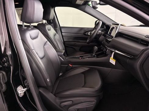 New 2026 Jeep Compass Latitude AWD/4WD image 41