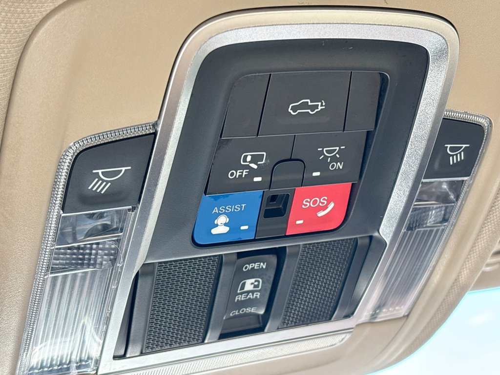 Used 2020 RAM 1500 Laramie AWD/4WD image 40