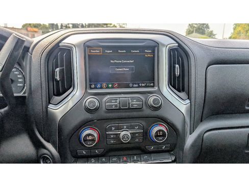Used 2020 Chevrolet Silverado 1500 LT Trail Boss image 27