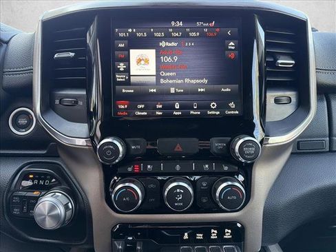 Used 2020 RAM 1500 Laramie image 18