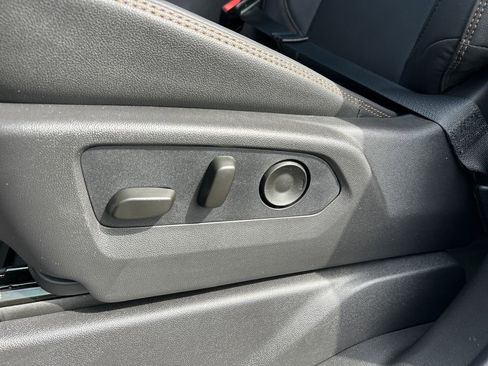 New 2026 GMC Sierra 2500 AT4 w/ AT4 Premium Plus Package AWD/4WD image 18