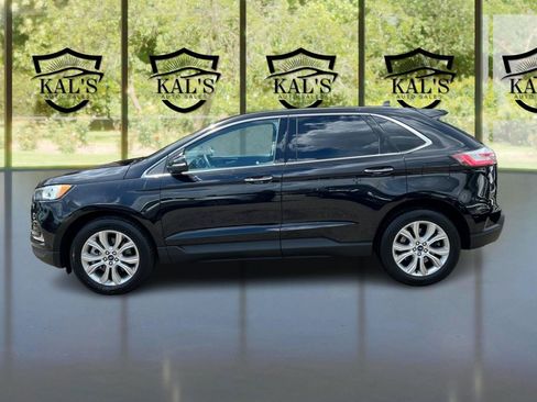 Used 2022 Ford Edge Titanium AWD/4WD image 8