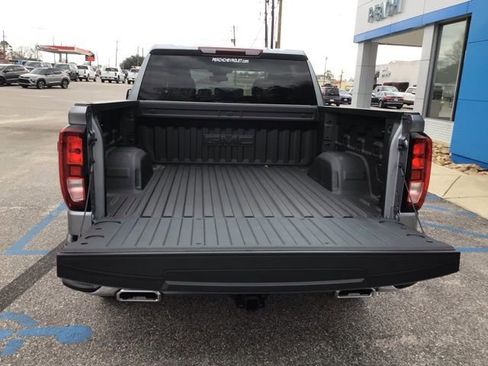 New 2026 GMC Sierra 1500 SLE AWD/4WD image 5