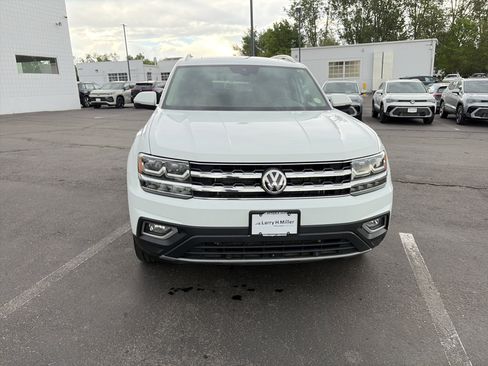Used 2019 Volkswagen Atlas SEL Premium AWD/4WD image 2