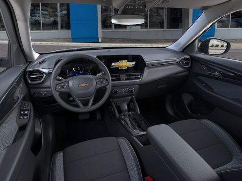 New 2026 Chevrolet TrailBlazer LS AWD/4WD image 15