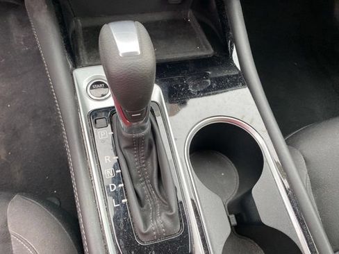 Used 2023 Nissan Altima 2.5 SV FWD image 22